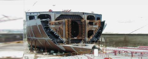 Barrier Hold Coat | Slip Coat | Traders